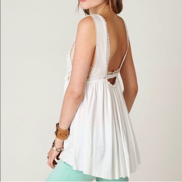 FREE PEOPLE New Romantics Sleeveless White Embroidered Lattice Tank Top XS - Picture 3 of 7